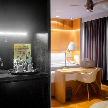 فندق Browns Downtown 3*