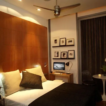 Browns Downtown فندق