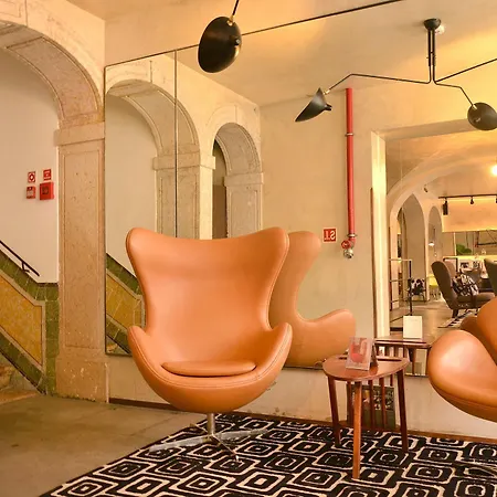 فندق Browns Downtown 3*