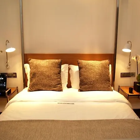 Browns Downtown 3*