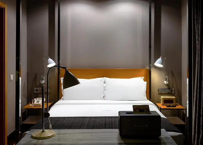 Browns Downtown Hotel