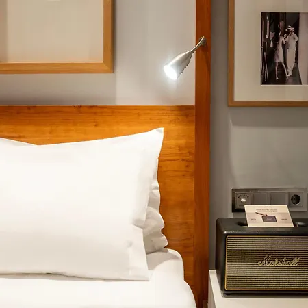 Browns Downtown 3*