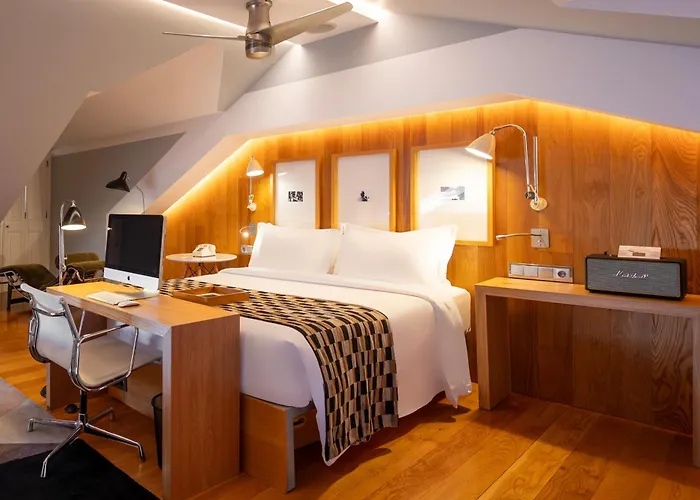 Hotel Browns Downtown