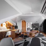 Browns Downtown 3*