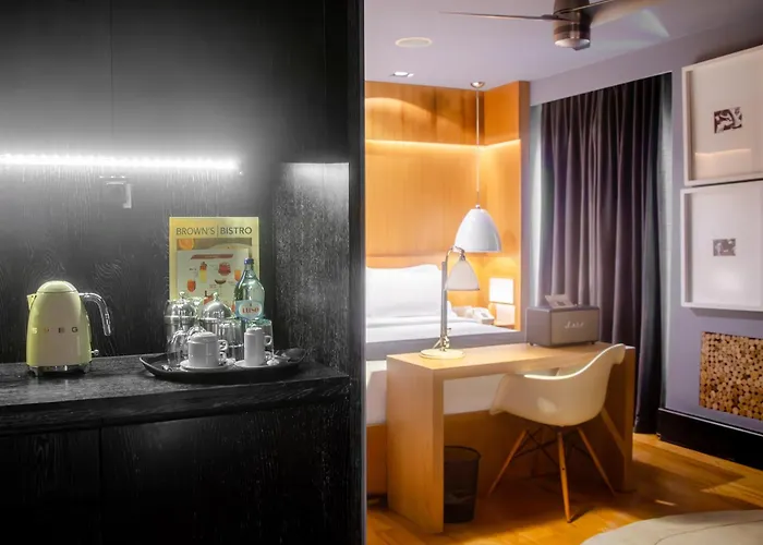 Hotel Browns Downtown 3*