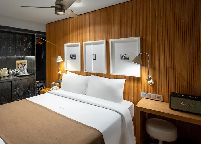 Hotel Browns Downtown 3*