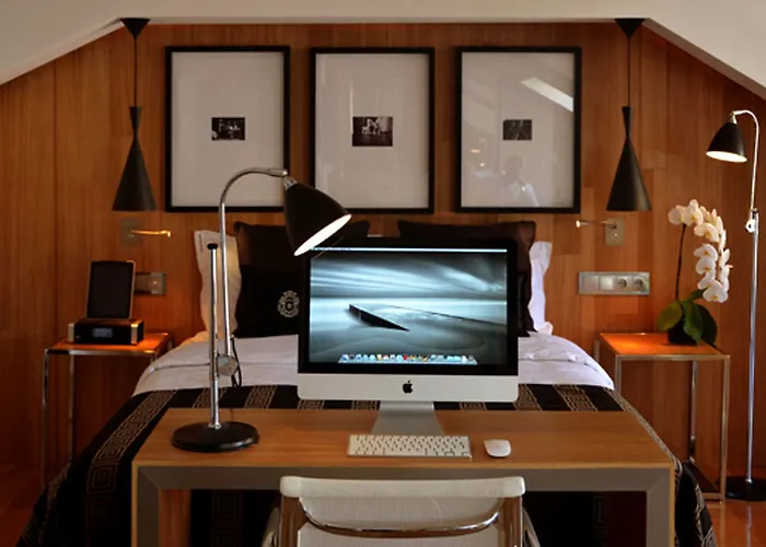 Hotel Browns Downtown 3*