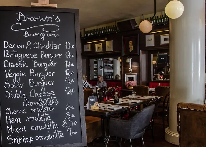 Browns Downtown Hotel 3*