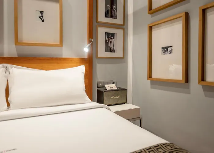 Hotel Browns Downtown